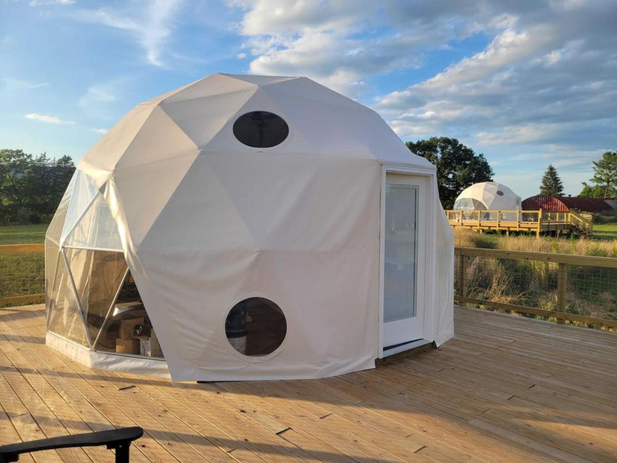 בית הארחה לוראיי 	Tranquil Dome At Faraway Camp מראה חיצוני תמונה
