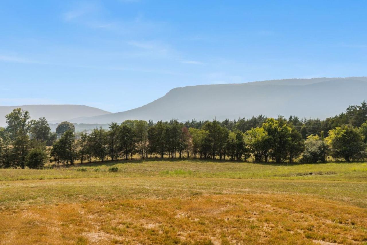בית הארחה לוראיי 	Tranquil Dome At Faraway Camp מראה חיצוני תמונה