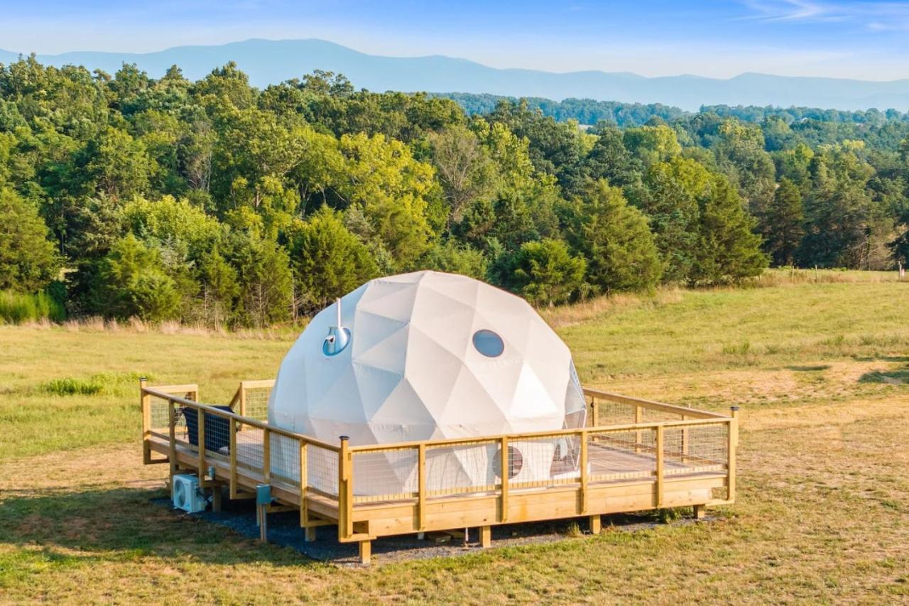 בית הארחה לוראיי 	Tranquil Dome At Faraway Camp מראה חיצוני תמונה